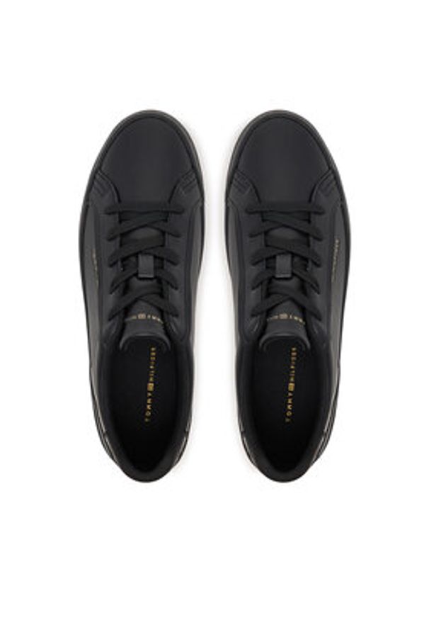 TOMMY HILFIGER - Tommy Hilfiger Sneakersy Vulc Foxing FW0FW08683 Czarny. Kolor: czarny. Materiał: skóra