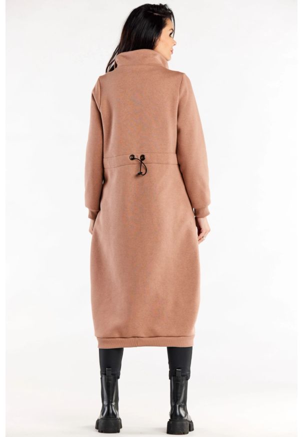 Infinite You - Długa bluza z kołnierzem zapinana na zamek beż. Okazja: na co dzień. Kolor: beżowy. Materiał: bawełna. Długość: długie. Styl: casual