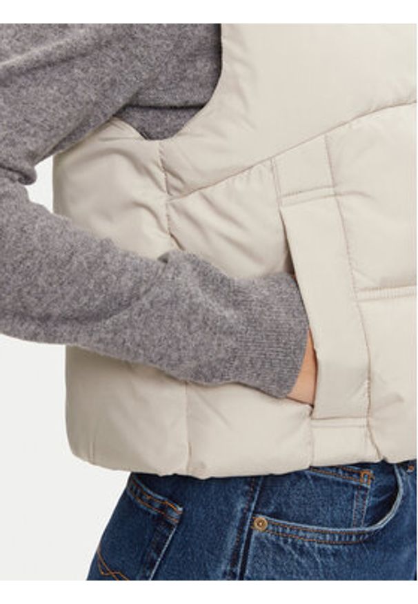 Vero Moda Bezrękawnik Klea 10293918 Écru Regular Fit. Materiał: syntetyk. Długość rękawa: bez rękawów