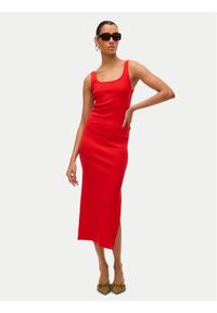 Vero Moda Sukienka codzienna Chloe 10325601 Czerwony Slim Fit. Okazja: na co dzień. Kolor: czerwony. Materiał: bawełna. Typ sukienki: proste. Styl: casual