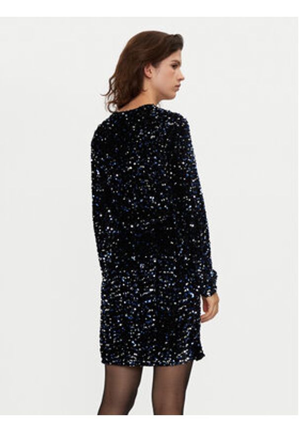 Pieces Sukienka koktajlowa 17133626 Czarny Slim Fit. Kolor: czarny. Materiał: syntetyk. Styl: wizytowy