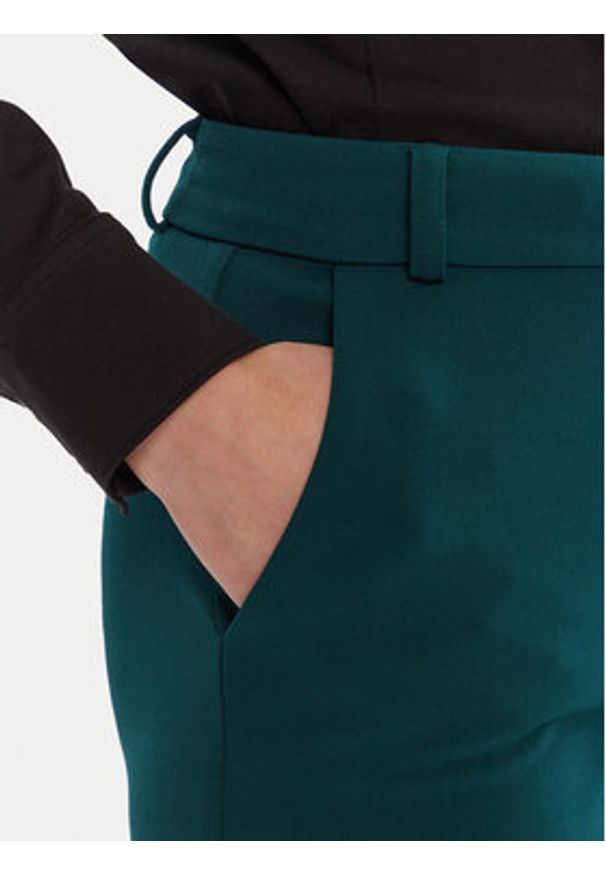 Rinascimento Chinosy CFC0126226003 Zielony Slim Fit. Kolor: zielony. Materiał: syntetyk