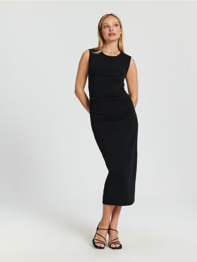 Czarna sukienka Sinsay midi ZB851-99X - Sukienki - myBaze.com