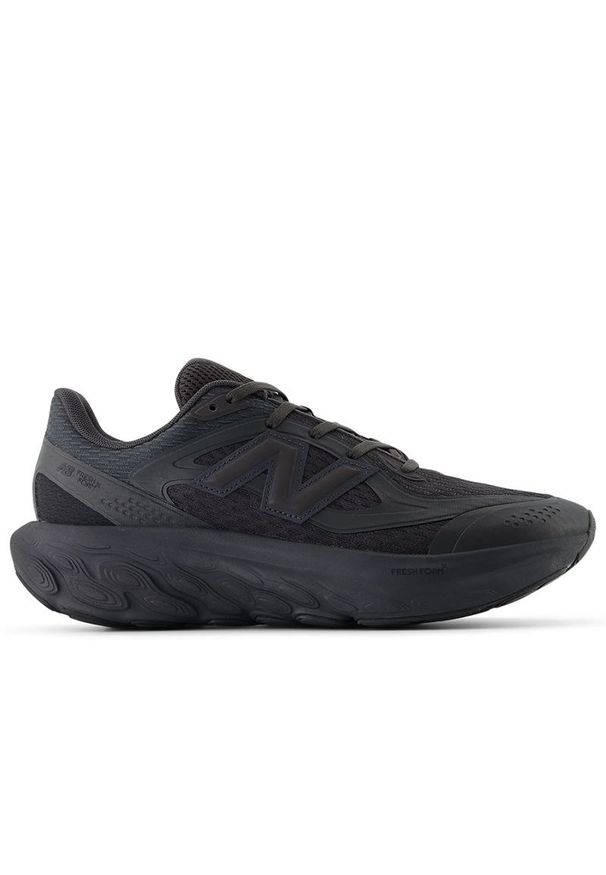 Buty New Balance UTRNWD - czarne. Okazja: na co dzień, na spacer. Kolor: czarny. Materiał: syntetyk, materiał. Szerokość cholewki: normalna. Sport: turystyka piesza