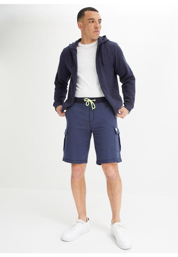 bonprix - Bluza z kapturem zapinana na zamek. Okazja: na co dzień. Typ kołnierza: kaptur. Kolor: niebieski. Materiał: dzianina, dresówka. Styl: casual