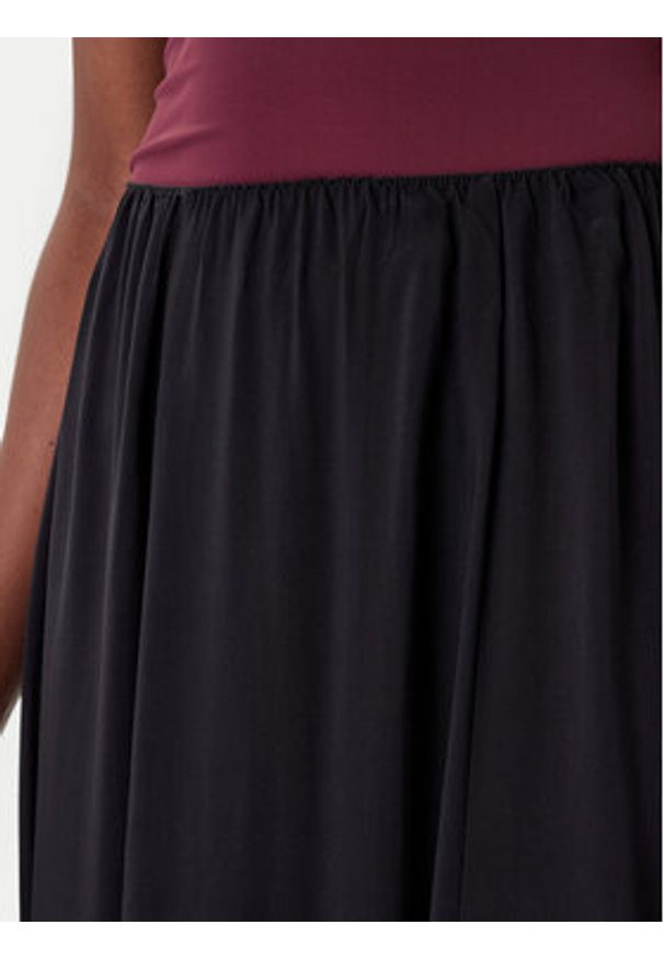 only - ONLY Spódnica maxi Nova 15357477 Czarny Regular Fit. Kolor: czarny. Materiał: wiskoza