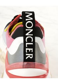 MONCLER - Kolorowe sneakersy Leave No Trace. Zapięcie: pasek. Kolor: czarny. Materiał: guma, materiał. Wzór: kolorowy #7