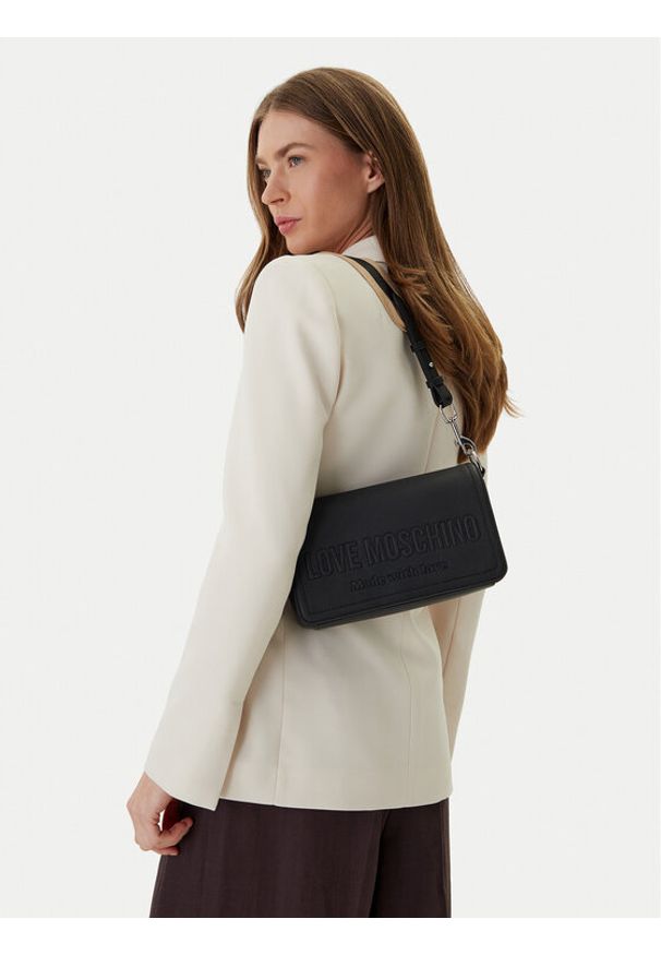 Love Moschino - LOVE MOSCHINO Torebka JC4046PP1OLE0000 Czarny. Kolor: czarny. Materiał: skórzane