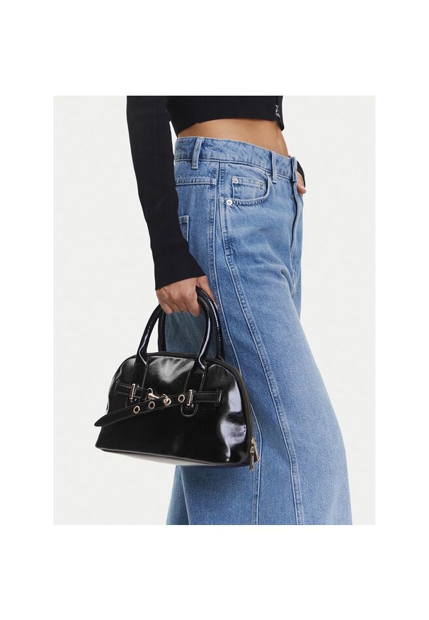 Torebka DeeZee. Kolor: czarny