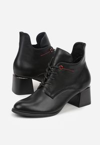 Born2be - Czarne Sznurowane Botki Trzewiki VICES na Słupku z Asymetryczną Cholewką Salles. Okazja: na co dzień. Zapięcie: sznurówki. Kolor: czarny. Materiał: jeans. Szerokość cholewki: normalna. Obcas: na słupku. Styl: casual, elegancki. Wysokość obcasa: średni