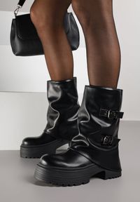 Born2be - Czarne Botki Biker VICES z Cholewką Imitującą Nogawkę z Klamrami Reiladia. Okazja: na co dzień. Zapięcie: klamry. Kolor: czarny. Materiał: jeans. Szerokość cholewki: normalna. Styl: casual