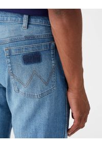 Wrangler - WRANGLER GREENSBORO MĘSKIE SPODNIE JEANSOWE NATURAL INDIGO W15QCU29X 112145824 #4