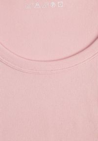 Born2be - Różowy Gładki T-shirt o Krótszym Kroju Errora. Okazja: na co dzień. Kolor: różowy. Materiał: materiał, jeans. Długość: krótkie. Wzór: gładki. Styl: casual #4