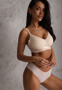 Renee - Beżowy Biustonosz Ozdobiony Przezroczystymi Wstawkami z Usztywnieniem Seanael. Kolor: beżowy. Rodzaj stanika: przezroczysty. Wzór: aplikacja #3