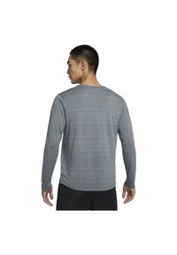 Koszulka męska do biegania Nike Dri-FIT Miler CU5989. Materiał: materiał, poliester, tkanina. Długość rękawa: długi rękaw. Technologia: Dri-Fit (Nike). Długość: długie #2