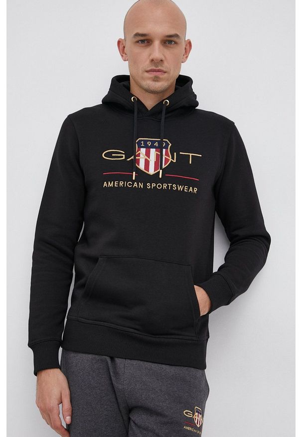 GANT - Gant Bluza 2047056 męska kolor czarny z kapturem z aplikacją. Okazja: na co dzień. Typ kołnierza: kaptur. Kolor: czarny. Wzór: aplikacja. Styl: casual