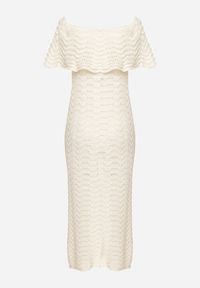 Born2be - Beżowa Ażurowa Sukienka o Fasonie Hiszpanki z Wywijanym Dekoltem Filiorra. Okazja: na co dzień. Typ kołnierza: dekolt hiszpanka. Kolor: beżowy. Materiał: jeans. Wzór: ażurowy. Styl: casual #4