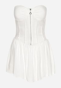 Born2be - Biała Sukienka z Lnem i Wiskozą o Rozkloszowanym Kroju z Gorsetem Vimandre. Okazja: na co dzień, na imprezę. Typ kołnierza: dekolt gorset. Kolor: biały. Materiał: wiskoza, len. Typ sukienki: gorsetowe. Styl: casual #5