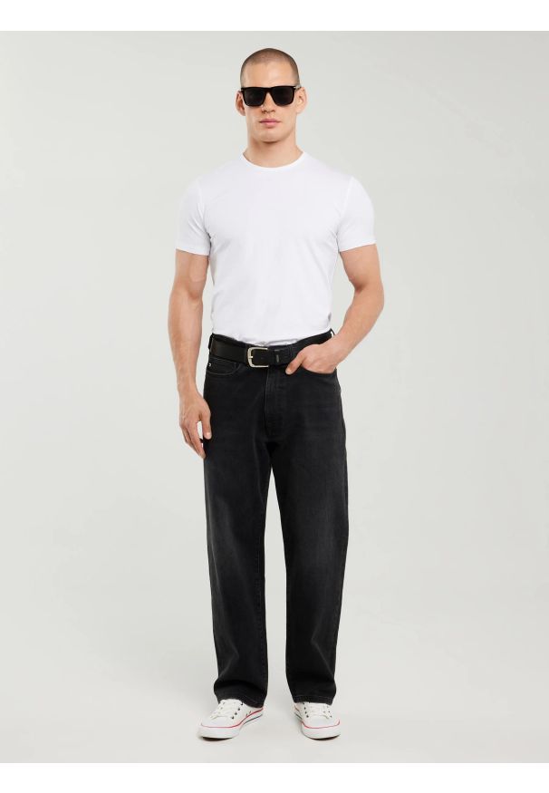 Big-Star - Jeansy męskie loose czarne Isaac Workwear 914. Okazja: na co dzień. Stan: podwyższony. Kolor: czarny. Styl: sportowy, casual