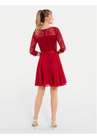 Swing Sukienka koktajlowa 77761210 Czerwony Regular Fit. Kolor: czerwony. Materiał: syntetyk. Styl: wizytowy #3