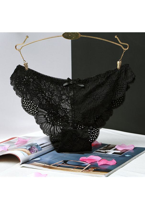 Intica - Figi koronkowe biodrówki z delikatnej koronki Guillermina. Stan: obniżony. Kolor: czarny. Materiał: koronka. Wzór: koronka