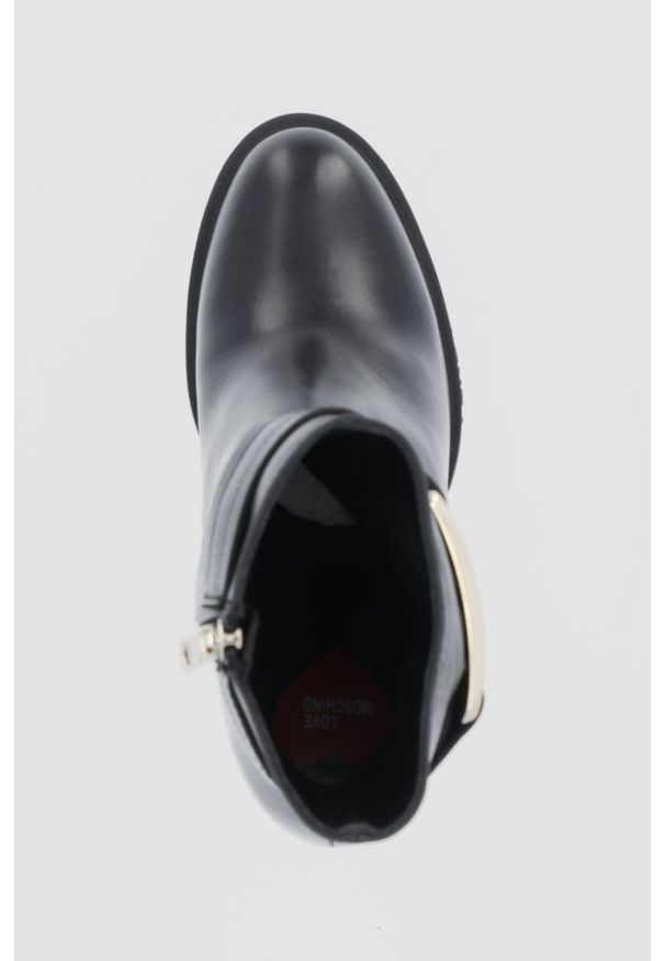 Love Moschino - Botki skórzane. Kolor: czarny. Materiał: skóra. Obcas: na obcasie. Wysokość obcasa: średni