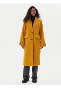 Vero Moda Płaszcz zimowy Anny Jolie 10333555 Żółty Regular Fit. Kolor: żółty. Materiał: syntetyk. Sezon: zima