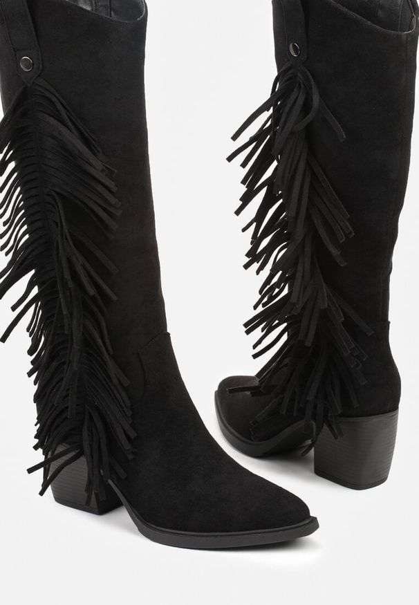 Renee - Czarne Kozaki Kowbojki na Stożku Zdobione Frędzlami Nucca. Kolor: czarny. Materiał: zamsz. Wzór: aplikacja. Obcas: na stożku. Styl: boho. Wysokość obcasa: średni