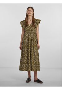 YAS Sukienka codzienna 26030117 Zielony Regular Fit. Okazja: na co dzień. Kolor: zielony. Materiał: wiskoza. Typ sukienki: proste. Styl: casual