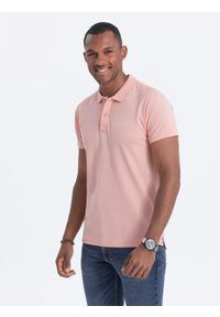 Ombre Clothing - Koszulka polo z dzianiny pique - jasnoróżowa V5 S1746 - XL. Typ kołnierza: polo. Kolor: różowy. Materiał: dzianina. Wzór: haft