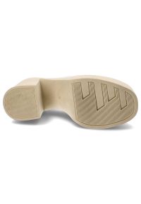 Beżowe Półbuty Armodo Stylowe Obuwie Ze Skóry Naturalnej. Zapięcie: klamry. Kolor: beżowy. Materiał: skóra. Obcas: na obcasie. Styl: elegancki. Wysokość obcasa: średni #6