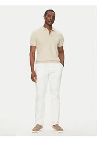 TOMMY HILFIGER - Tommy Hilfiger Chinosy Denton MW0MW37873 Biały Slim Fit. Kolor: biały. Materiał: bawełna #5