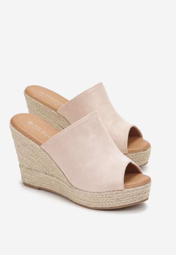 Born2be - Beżowe Klapki Peep Toe na Plecionym Koturnie Esadima. Nosek buta: otwarty. Kolor: beżowy. Obcas: na koturnie