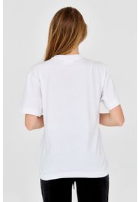 Juicy Couture - JUICY COUTURE Biały t-shirt damski Amanza. Kolor: biały. Materiał: bawełna #4