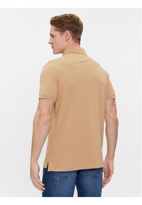 TOMMY HILFIGER - Tommy Hilfiger Polo 1985 MW0MW17771 Brązowy Slim Fit. Typ kołnierza: polo. Kolor: brązowy. Materiał: bawełna