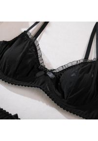 Intica - Komplet bielizny z koronkowym wykończeniem i regulowanymi ramiączkami Bobbe. Kolor: czarny. Materiał: koronka #6