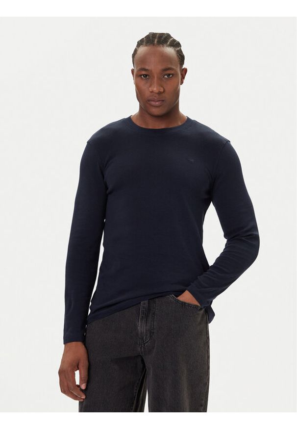 Mustang Longsleeve Arlington 1016875 Granatowy Slim Fit. Kolor: niebieski. Materiał: bawełna. Długość rękawa: długi rękaw