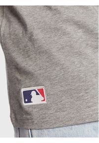 New Era T-Shirt New York Yankees MLB Team Logo 11863696 Szary Regular Fit. Kolor: szary. Materiał: bawełna #3