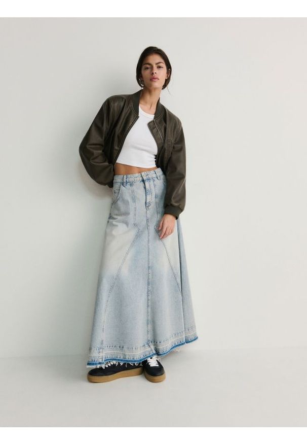 Reserved - Jeansowa spódnica maxi - niebieski. Kolor: niebieski. Materiał: jeans