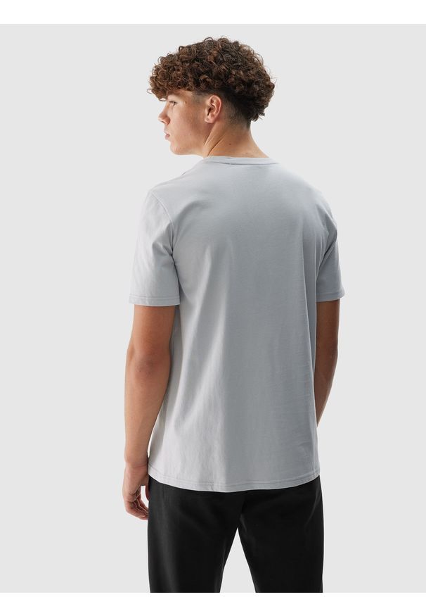 4f - 4F T-shirt regular z nadrukiem męski - szary XS. Okazja: na co dzień. Kolor: szary. Materiał: bawełna, jersey, dzianina. Długość rękawa: krótki rękaw. Długość: krótkie. Wzór: nadruk. Styl: sportowy, casual, klasyczny