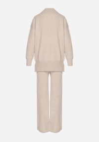 Born2be - Jasnobeżowy Klasyczny Dzianinowy Komplet z Wiskozą Szerokie Spodnie i Sweter Półgolf Reillena. Kolor: beżowy. Materiał: dzianina, wiskoza #6