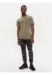 Brave Soul T-Shirt MTS-568MASCADA Khaki Regular Fit. Kolor: brązowy. Materiał: bawełna
