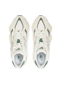 New Balance Sneakersy U9060EEI Beżowy. Kolor: beżowy. Materiał: zamsz, skóra