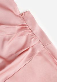 Born2be - Różowa Asymetryczna Sukienka Vices z Odkrytymi Plecami i Gorsetowym Wiązaniem Natifalia. Typ kołnierza: dekolt gorset. Kolor: różowy. Typ sukienki: asymetryczne, gorsetowe. Styl: elegancki #8