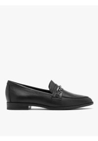 Ryłko - Czarne damskie mokasyny z ozdobą. Nosek buta: okrągły. Kolor: czarny. Materiał: skóra. Szerokość cholewki: normalna. Wzór: aplikacja. Obcas: na obcasie. Styl: street. Wysokość obcasa: średni #1