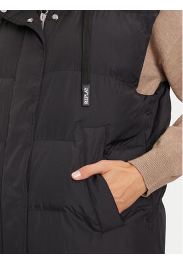 Replay - REPLAY Bezrękawnik W7858 .000.84998 Czarny Regular Fit. Kolor: czarny. Materiał: syntetyk. Długość rękawa: bez rękawów