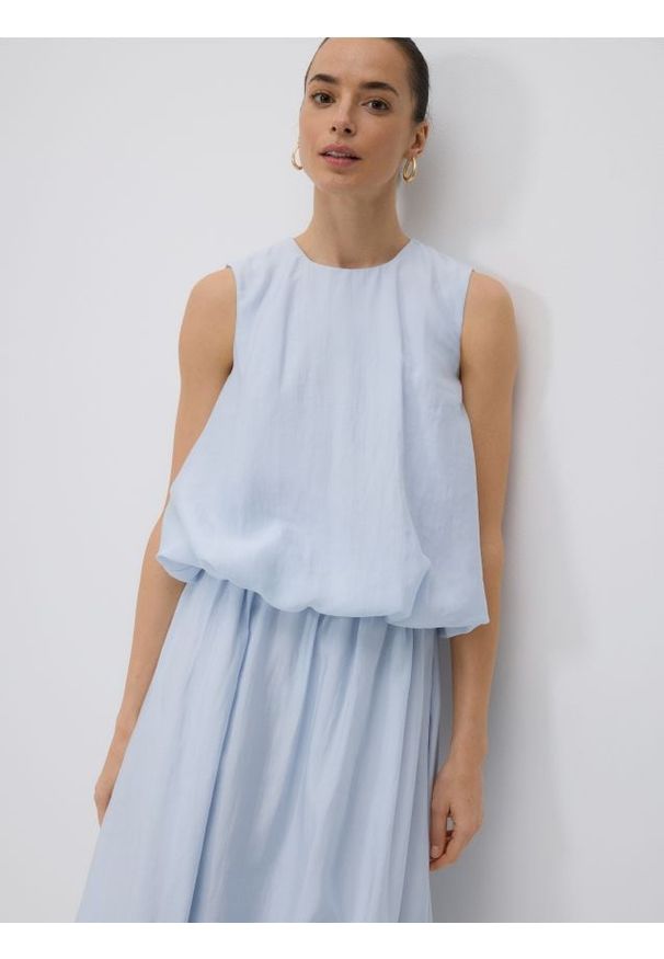 Reserved - Bluzka z lyocellem - jasnoniebieski. Kolor: niebieski. Materiał: tkanina