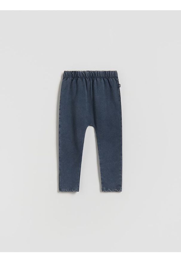 Reserved - Bawełniane legginsy - granatowy. Kolor: niebieski. Materiał: bawełna