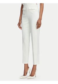 Elisabetta Franchi Spodnie materiałowe PA-185-62E2-V270 Kremowy Slim Fit. Kolor: kremowy. Materiał: syntetyk #1