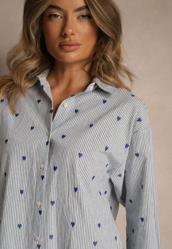 Renee - Niebieska Koszula z Bawełny w Serduszka i Drobne Paseczki Fenimalla. Okazja: na randkę. Kolor: niebieski. Materiał: bawełna. Styl: elegancki, klasyczny